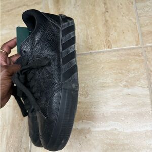 Off white black sneakers 8